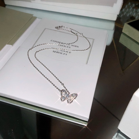 VanCleef & Arpels Necklace-11